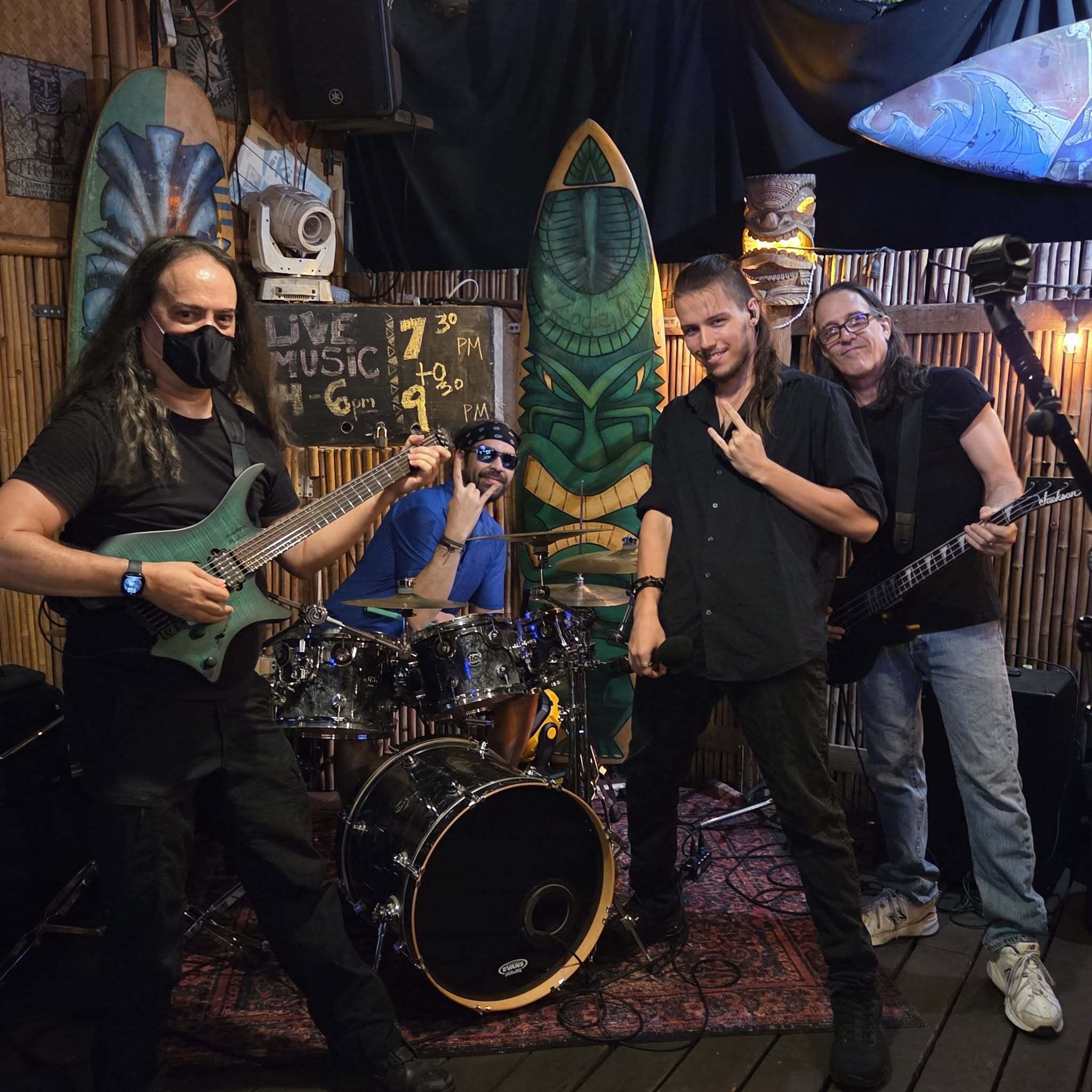 Tiki Lounge